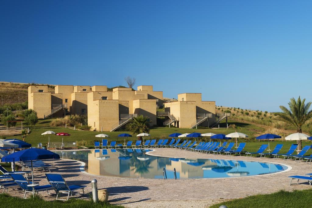 Menfi Beach Resort Buitenkant foto